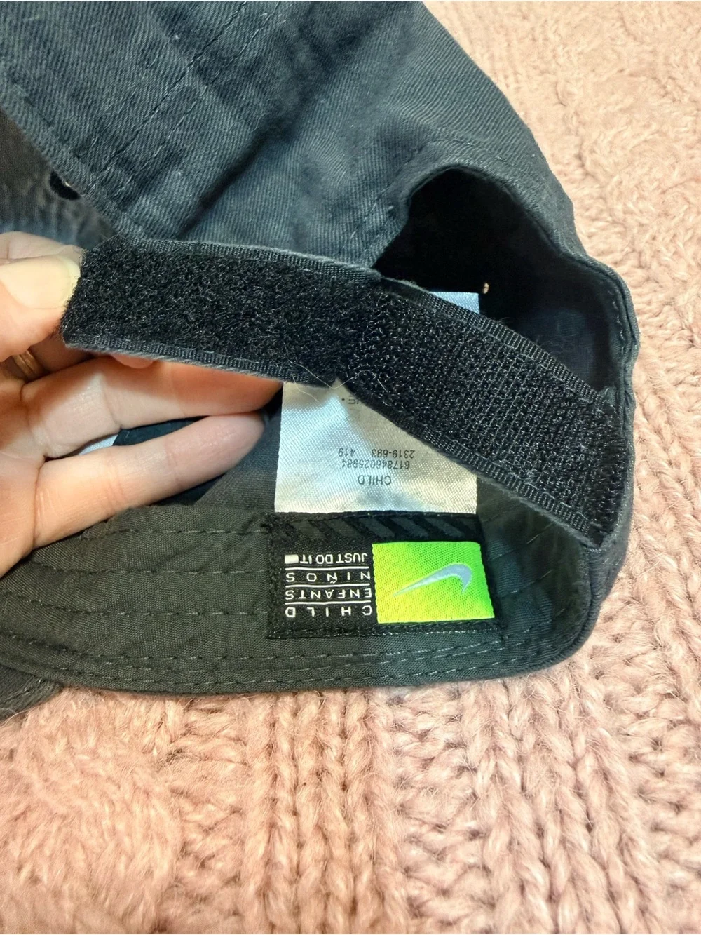Nike Child’s Dark Gray Baseball Cap with White Swoosh - Picture 5 of 6